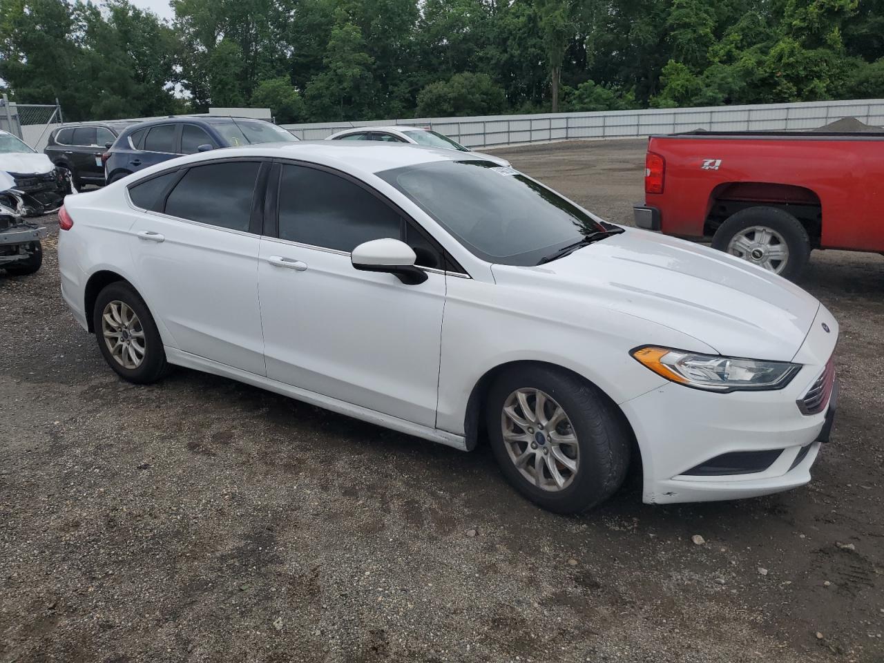 2018 Ford Fusion S - Фото 4