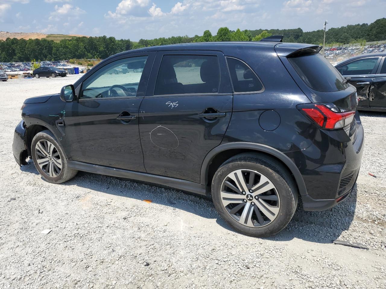 2021 Mitsubishi Outlander Sport Es - Image 2