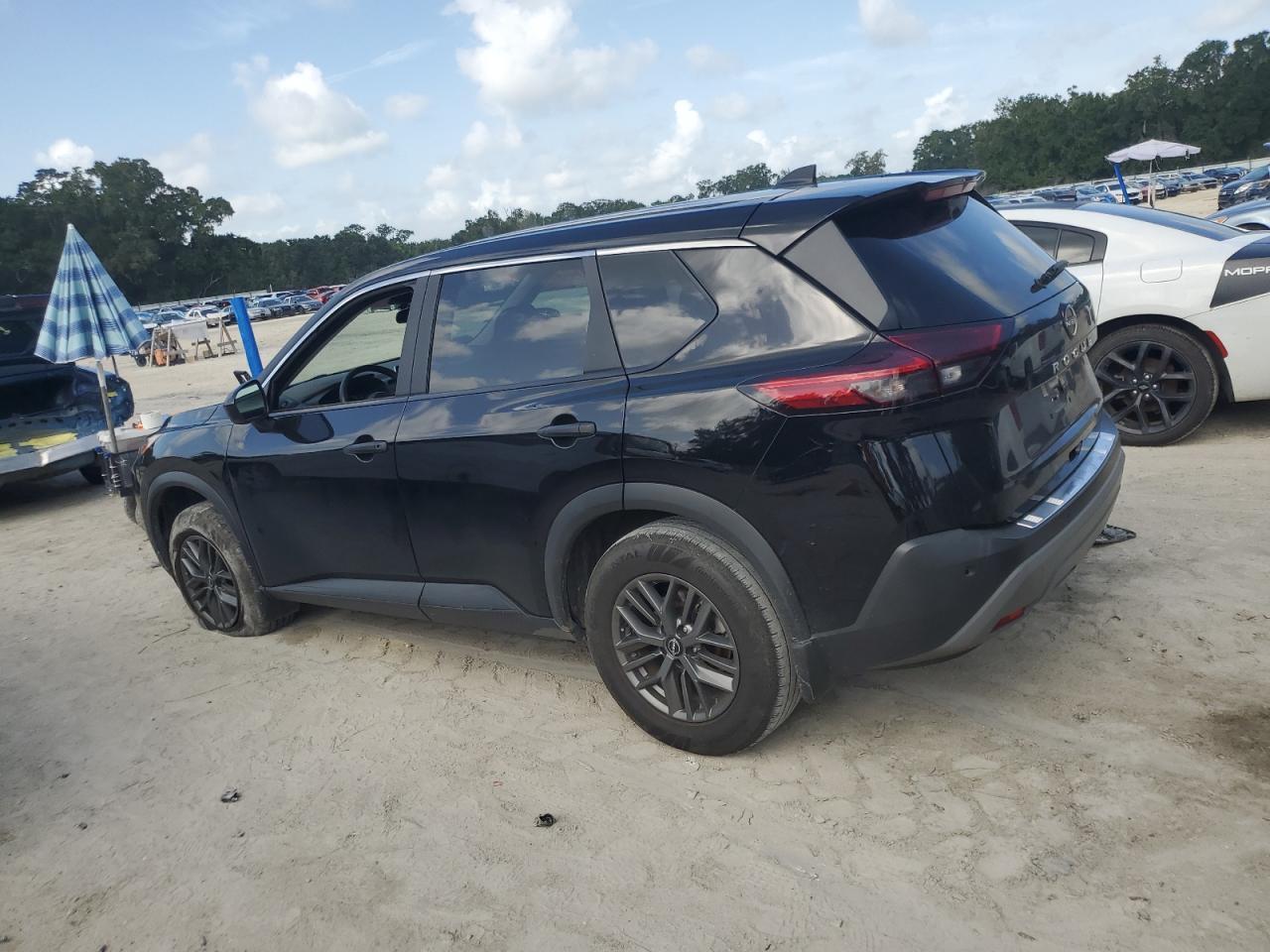 2023 Nissan Rogue S - Фото 2