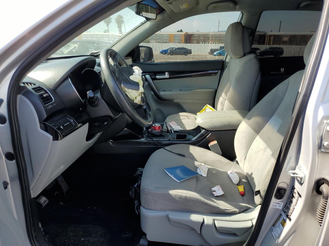 2015 Kia Sorento Lx - Image 7