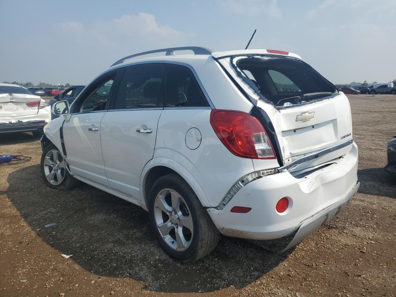 2014 Chevrolet Captiva Lt - Image 2