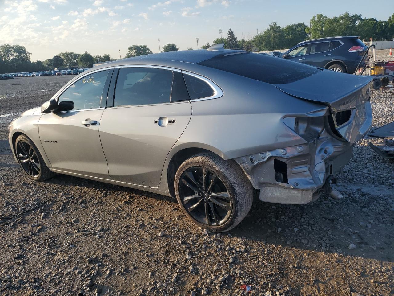 2024 Chevrolet Malibu Lt - Фото 2