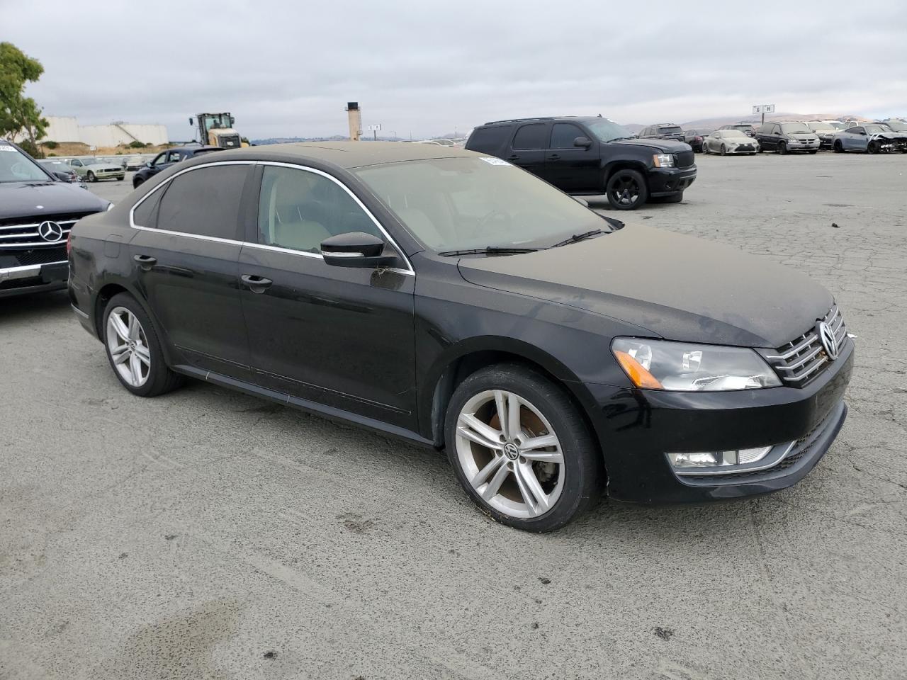 2013 Volkswagen Passat Se - Фото 4