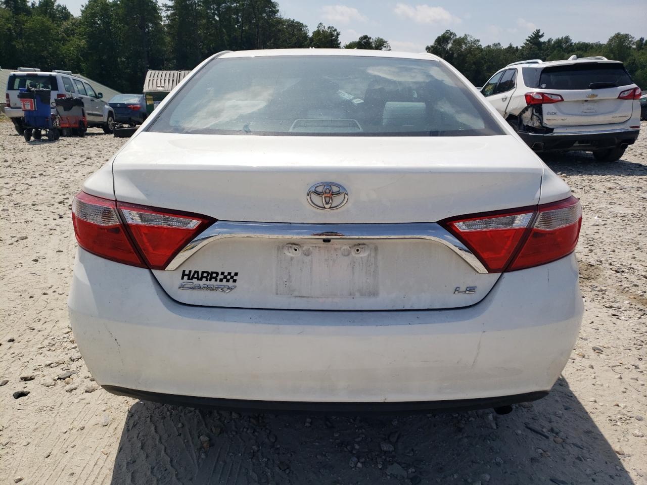 2017 Toyota Camry Le - Фото 6