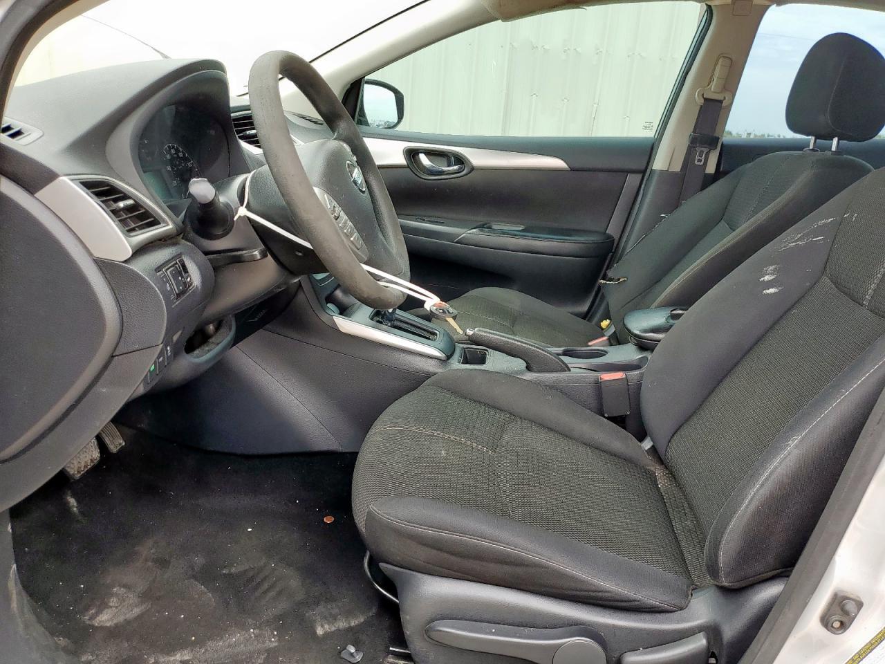 2017 Nissan Sentra S - Фото 7