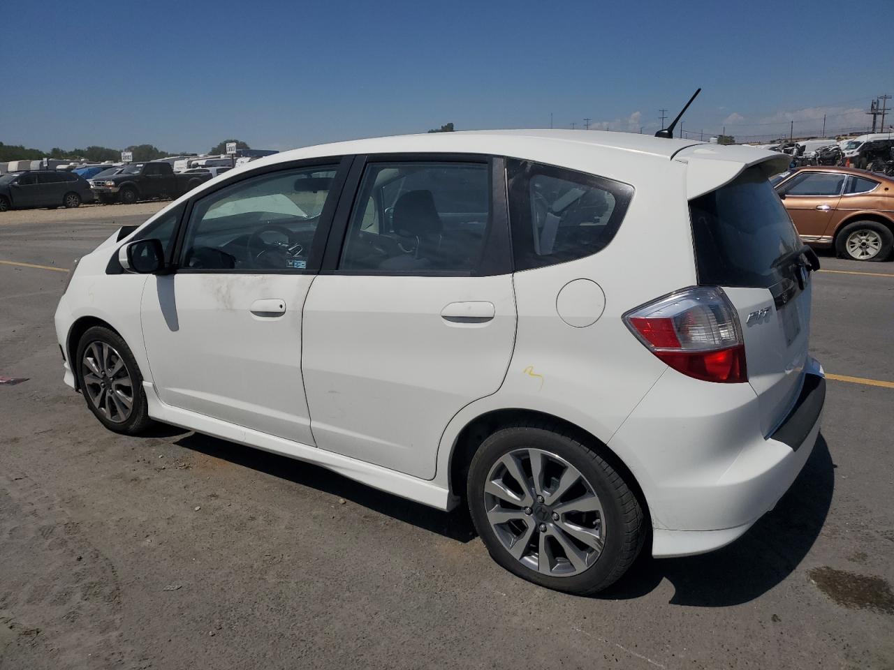 2013 Honda Fit Sport - Фото 2