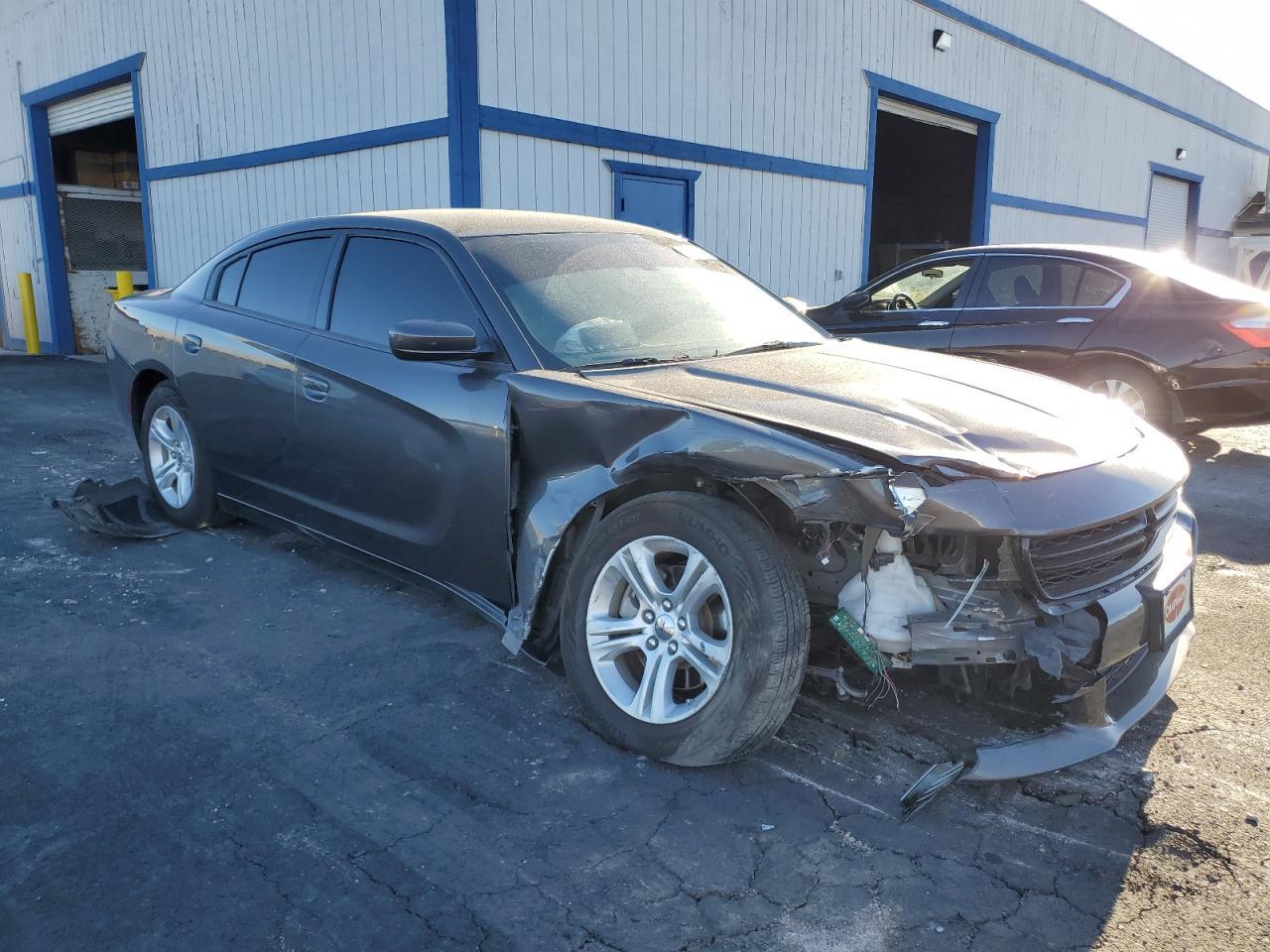 2022 Dodge Charger Sxt - Image 4