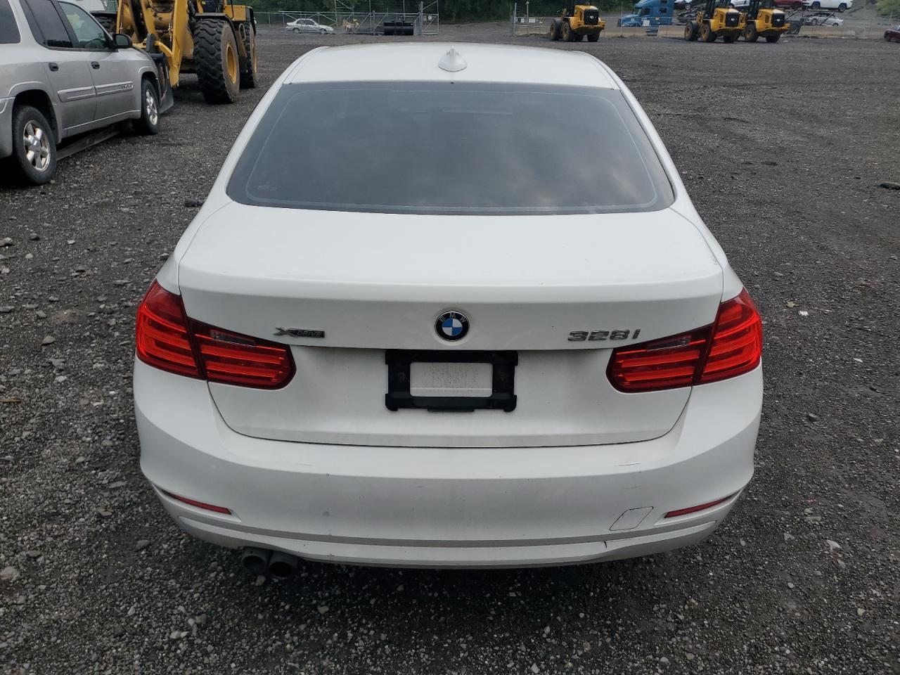 2015 BMW 328 Xi Sulev - Фото 6