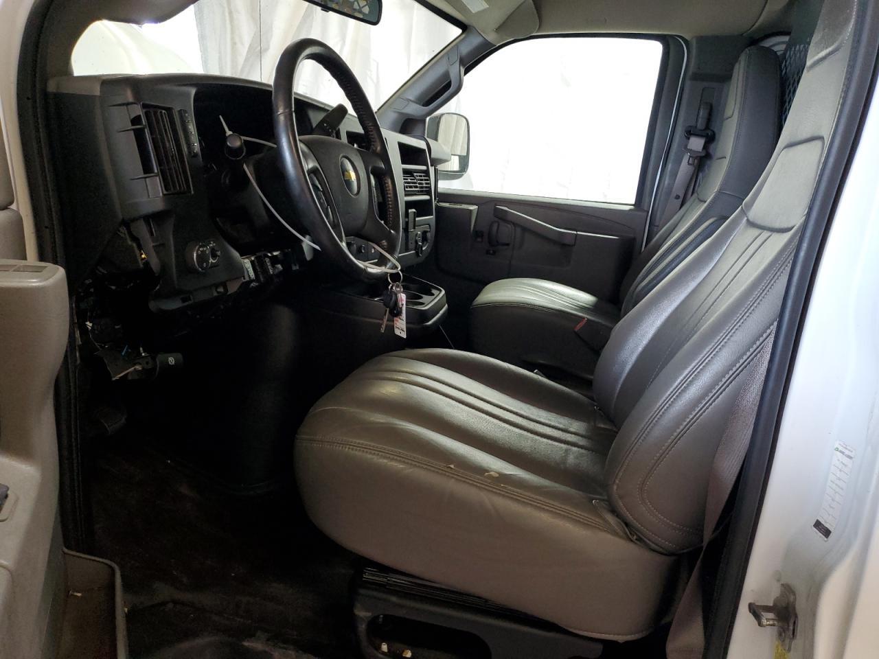 2021 Chevrolet Express G2500 - Фото 7