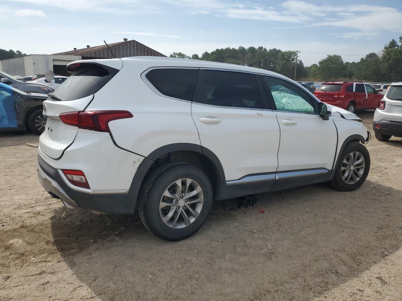 2020 Hyundai Santa Fe Se - Фото 3