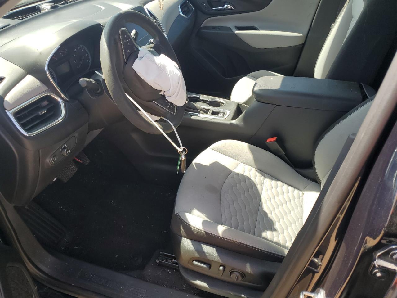 2020 Chevrolet Equinox Ls - Image 7
