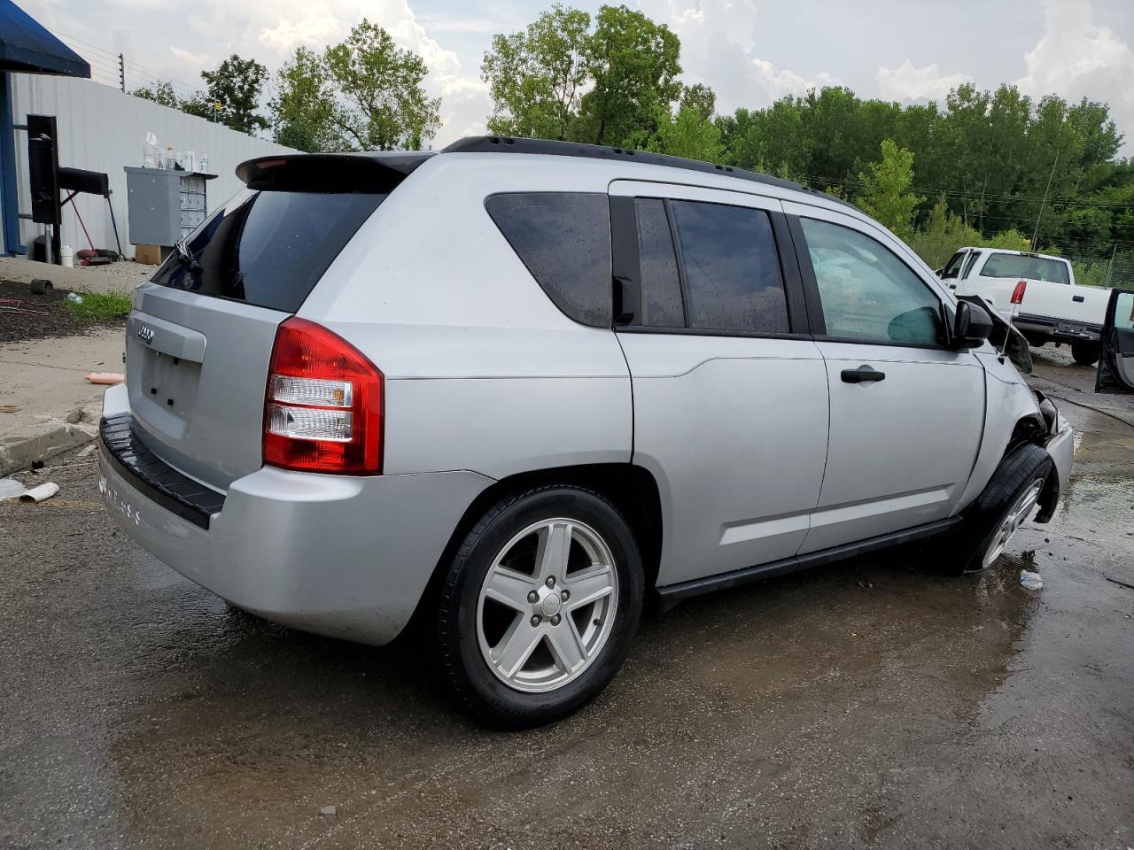 2007 Jeep Compass - Фото 3