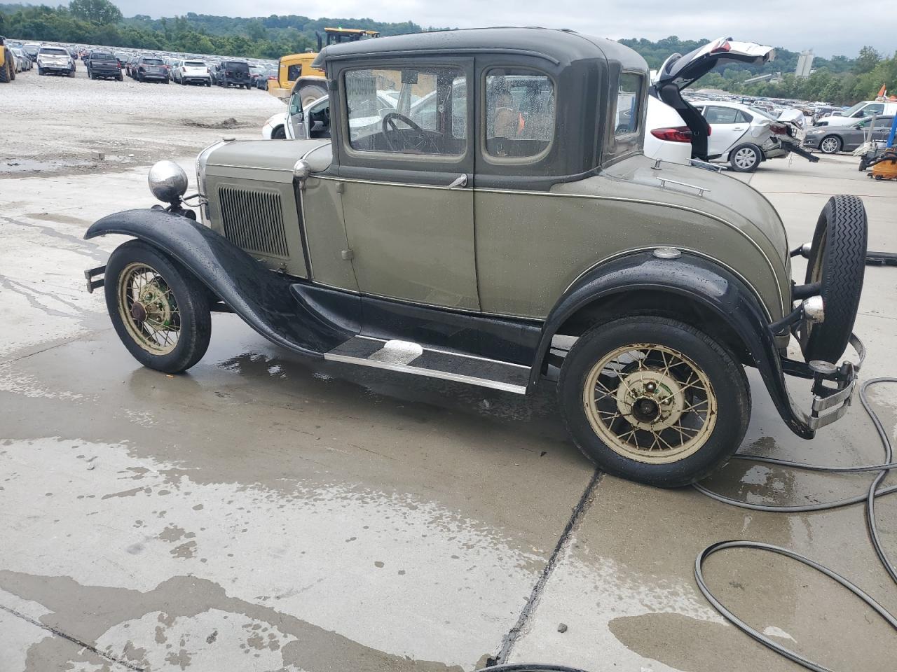 1930 Ford Model A - Image 2