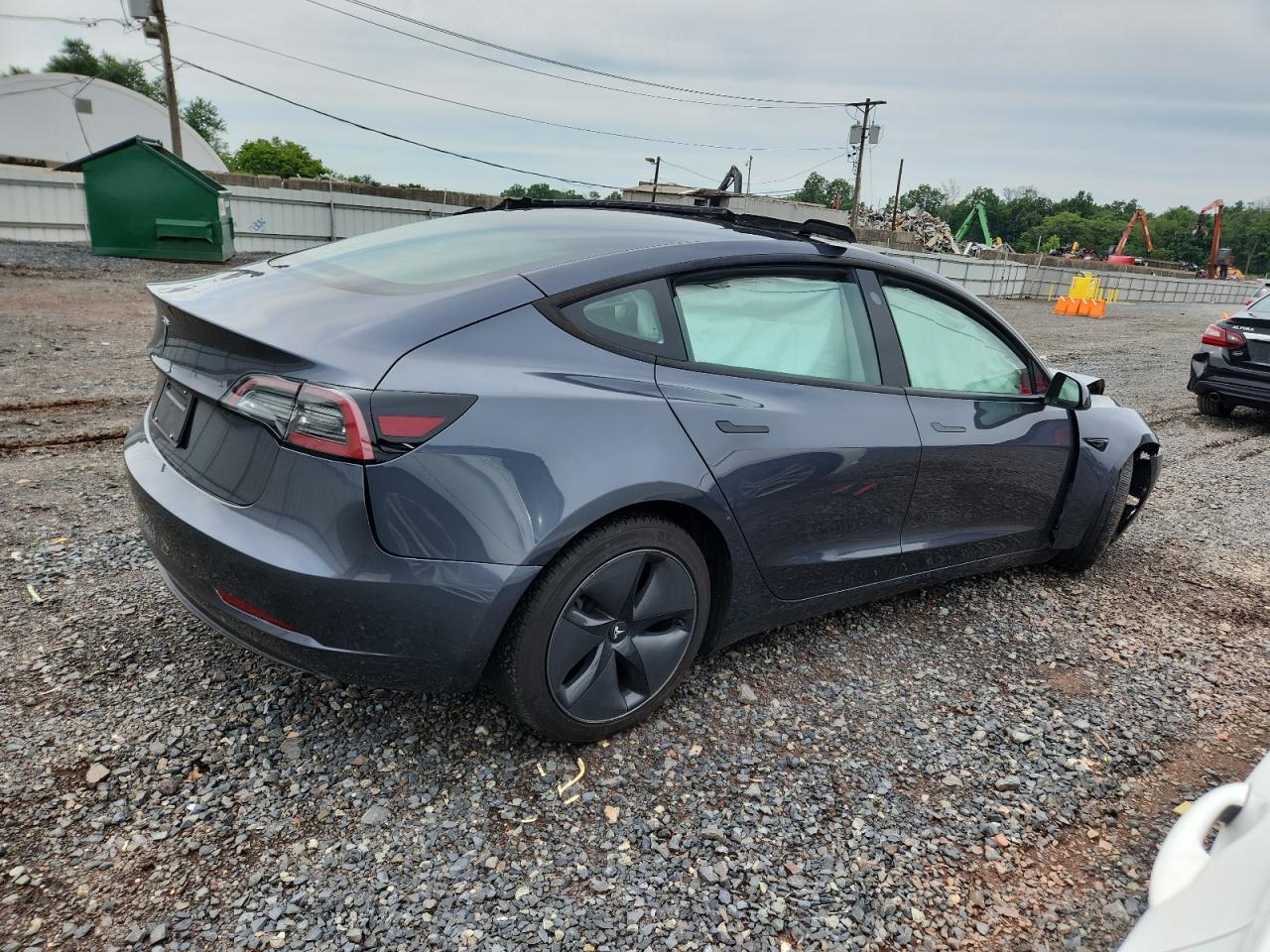 2023 Tesla Model 3 - Фото 3