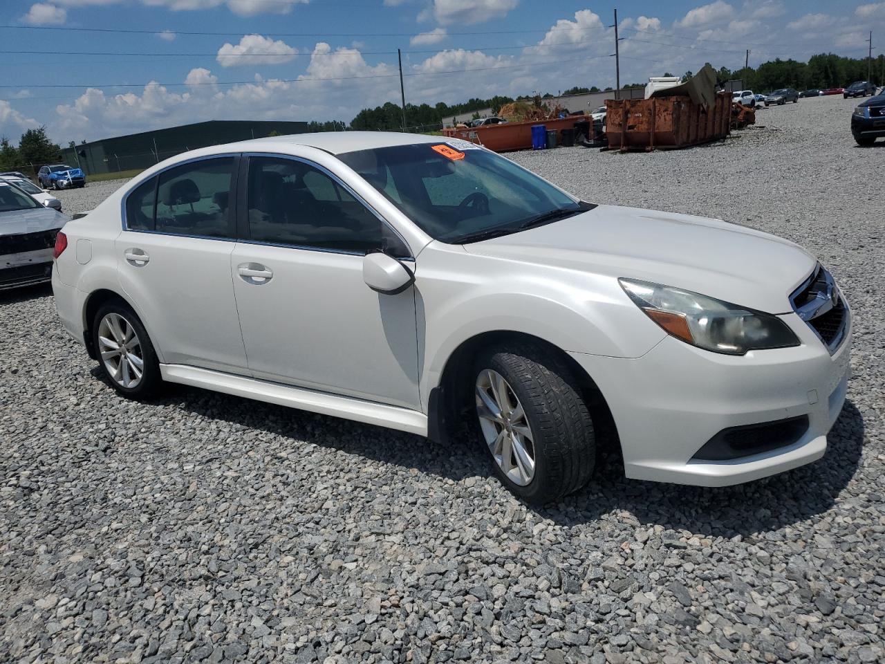 2014 Subaru Legacy 2.5I Premium - Image 4