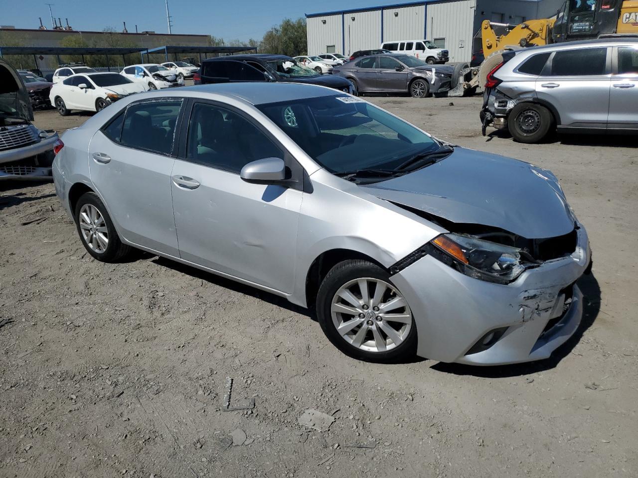 2015 Toyota Corolla L - Фото 4