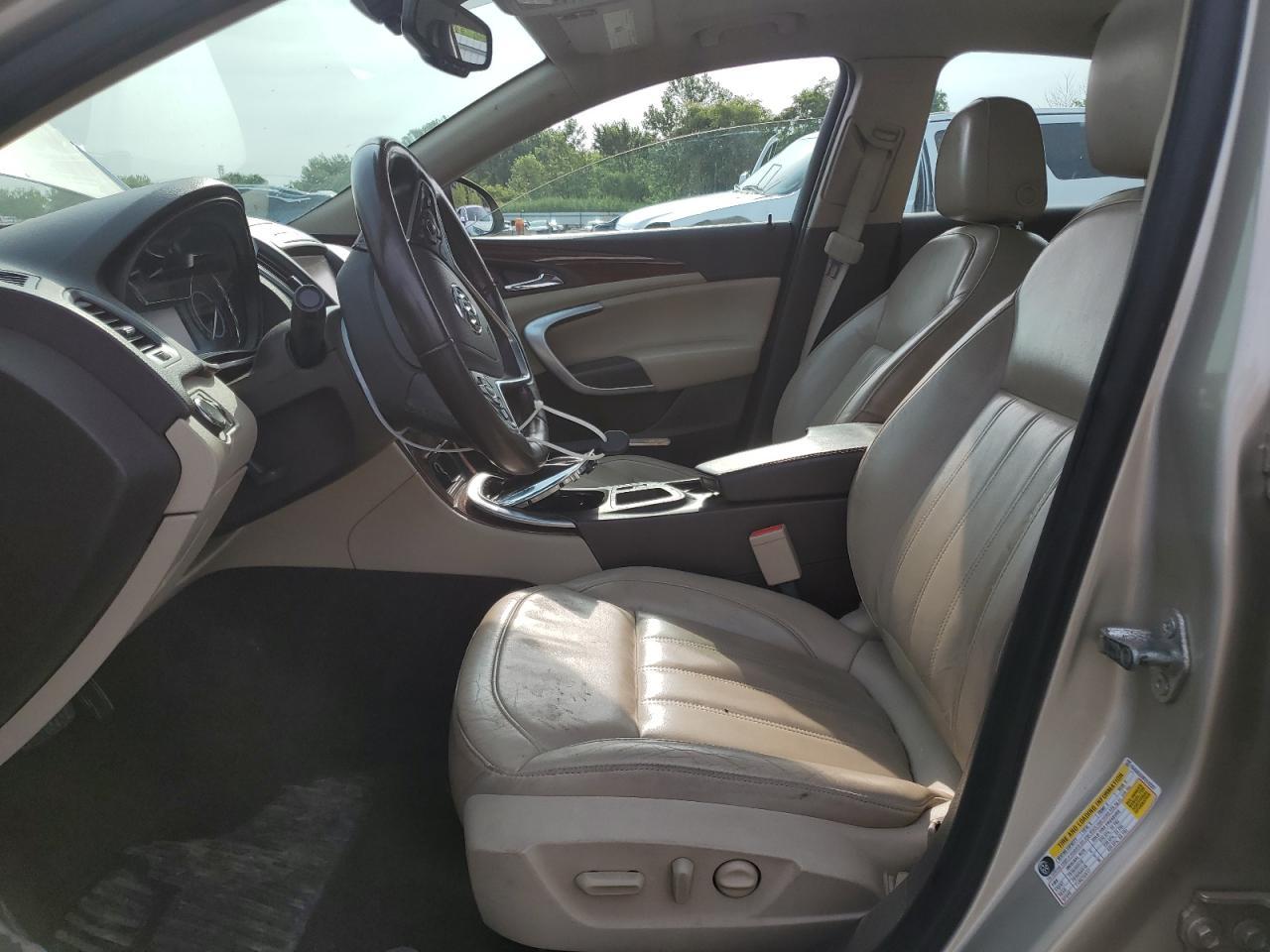 2015 Buick Regal - Image 7