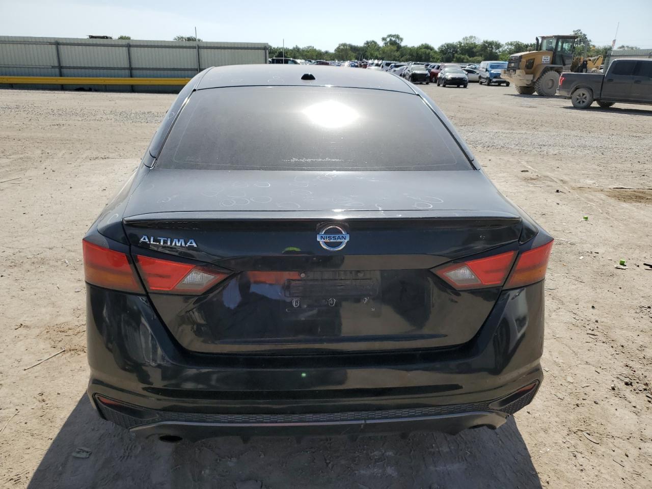 2019 Nissan Altima Sr - Image 6