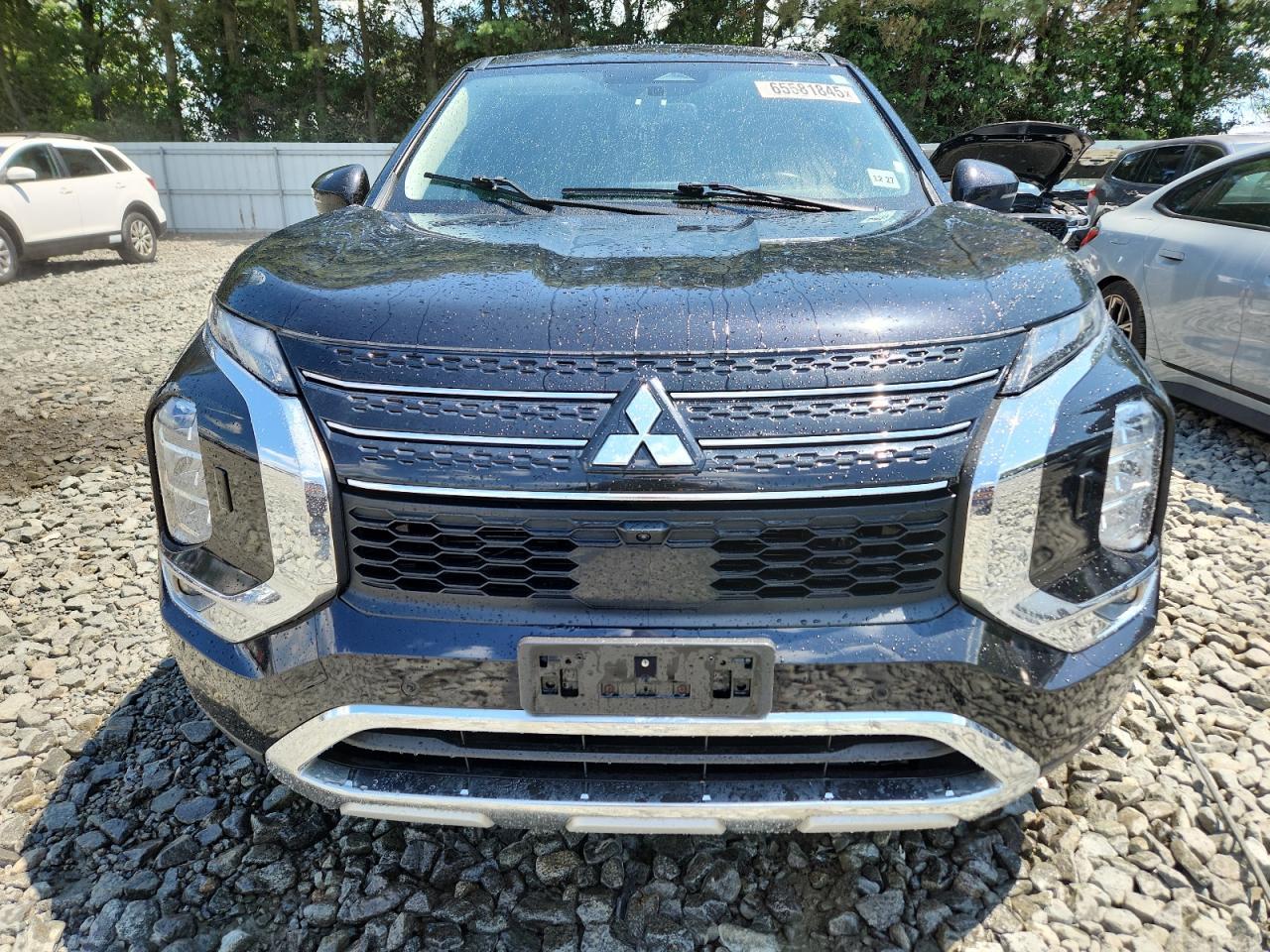 2023 Mitsubishi Outlander Se - Фото 5
