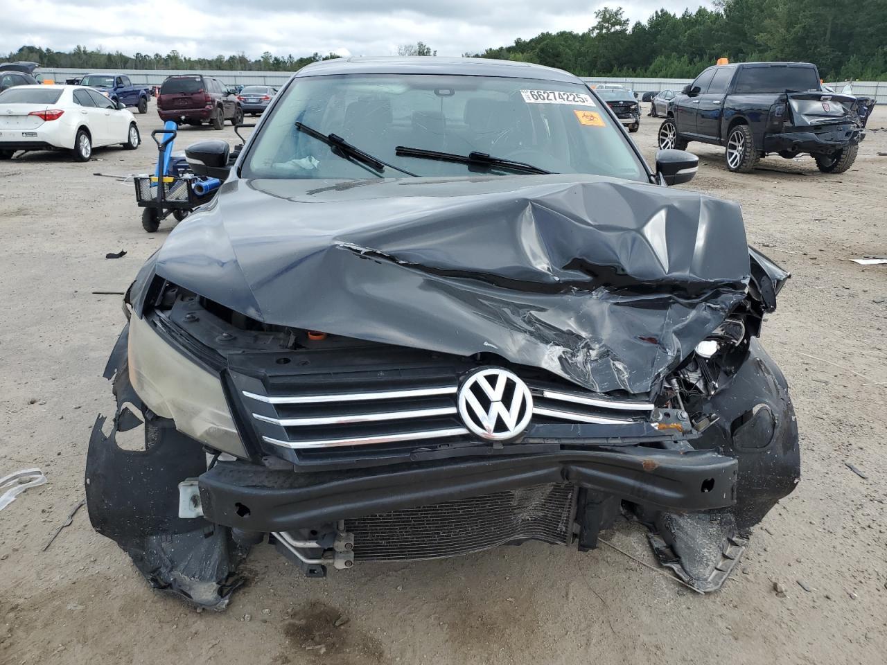 2013 Volkswagen Passat Se - Фото 5