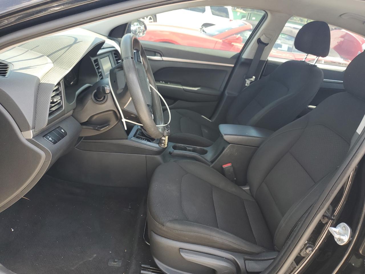 2019 Hyundai Elantra Se - Фото 7