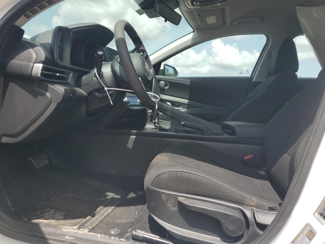 2023 Hyundai Elantra Sel - Image 7