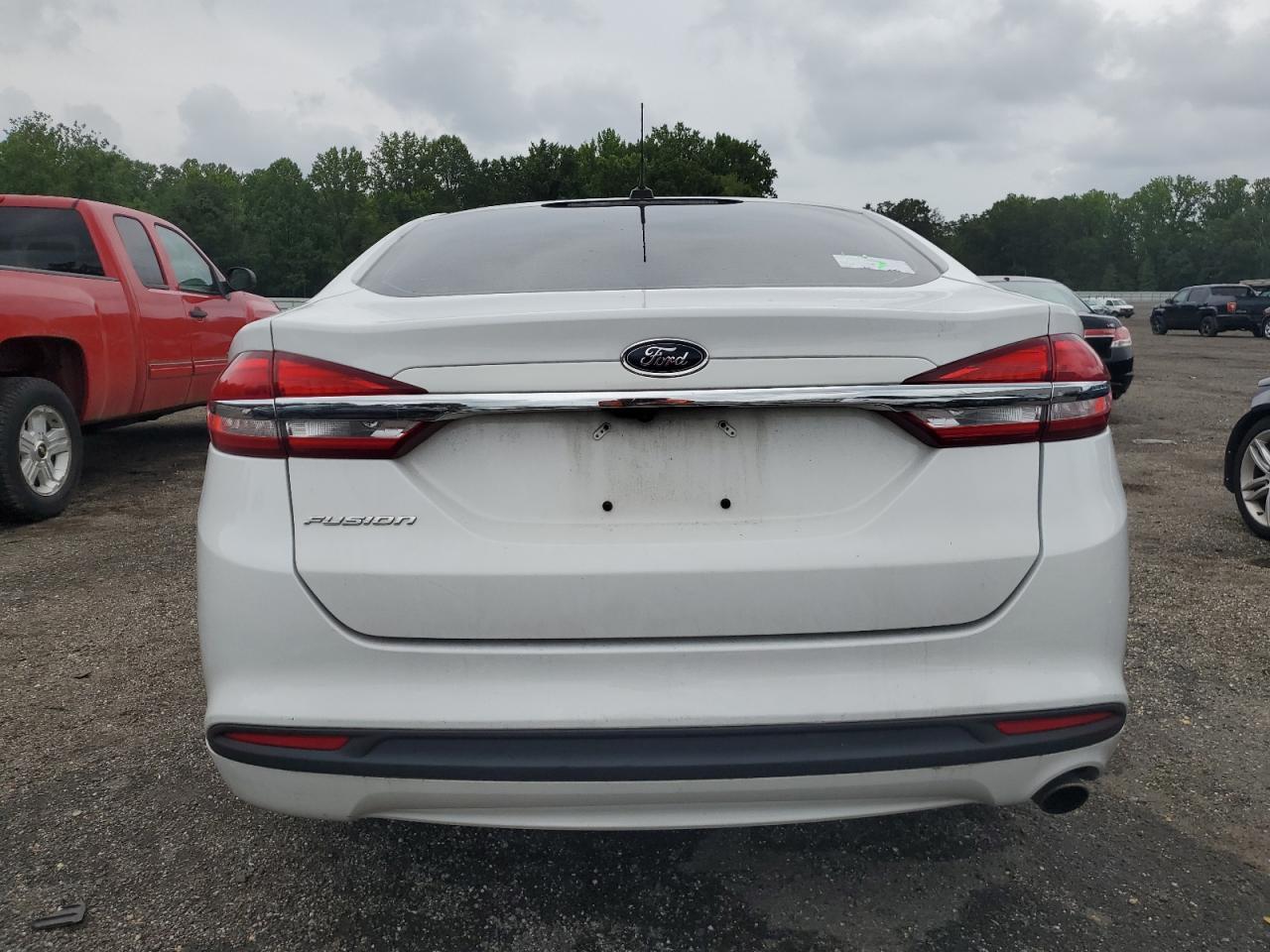2018 Ford Fusion S - Фото 6