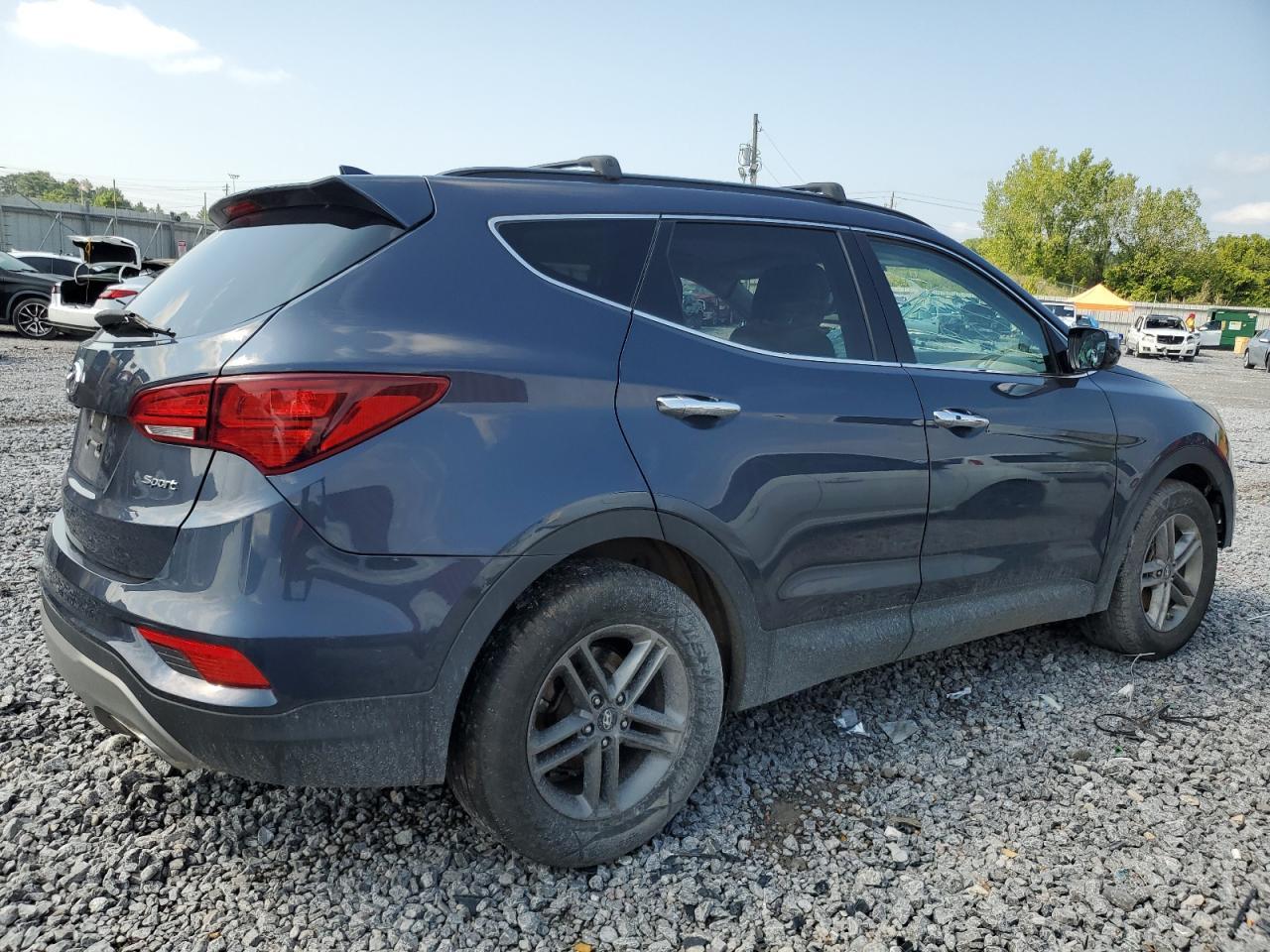 2017 Hyundai Santa Fe Sport - Image 3