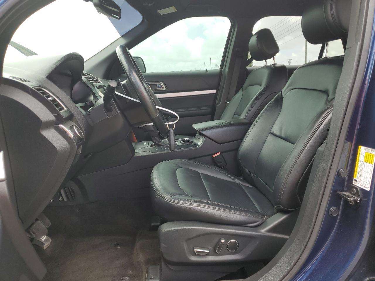 2017 Ford Explorer Xlt Xlt - Фото 7