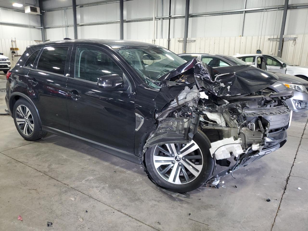 2021 Mitsubishi Outlander Sport Es - Фото 4