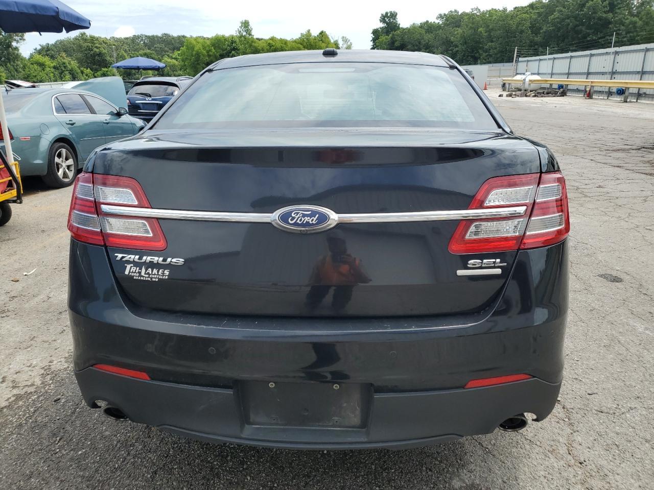 2016 Ford Taurus Sel - Фото 6