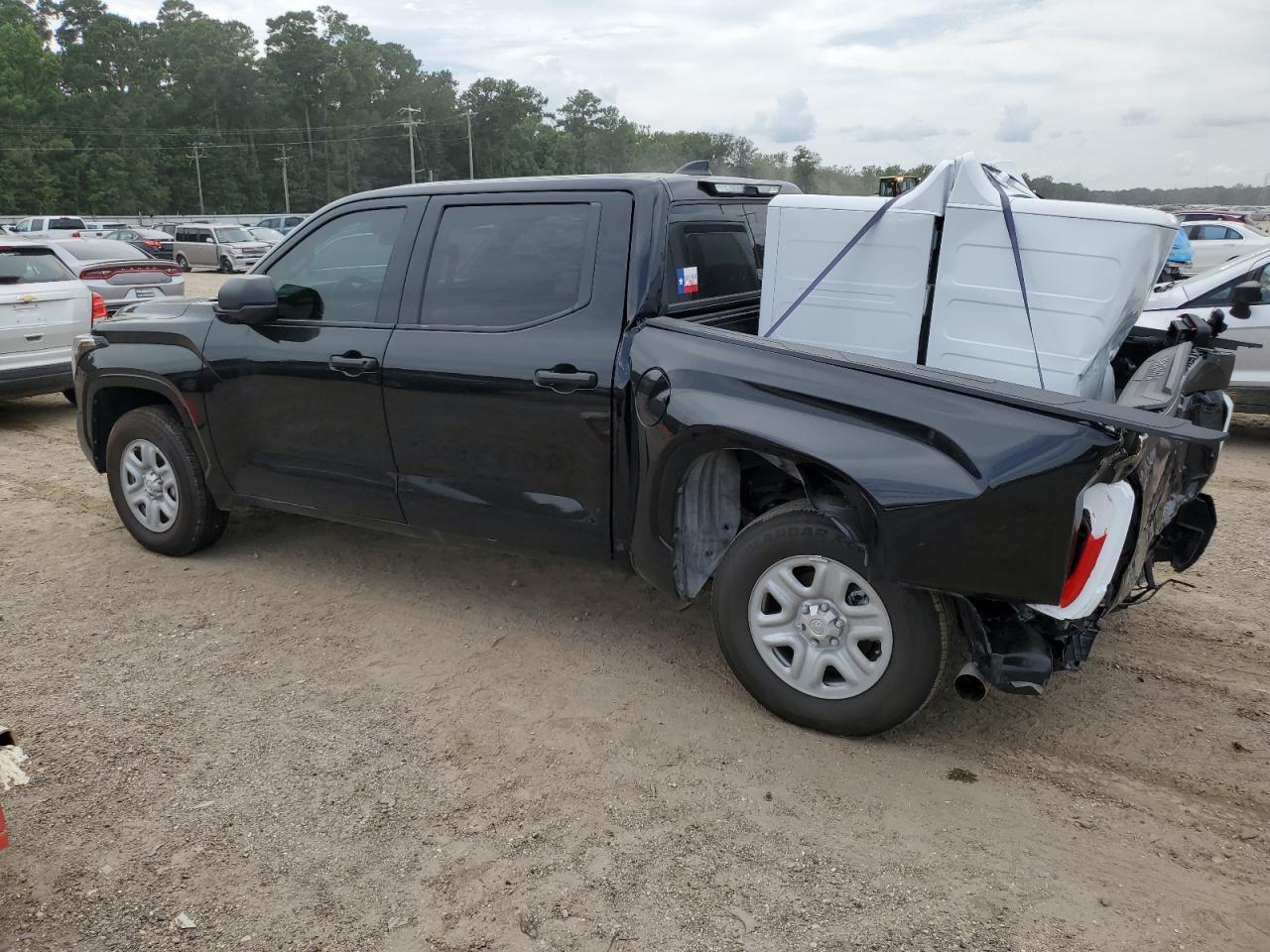 2025 Toyota Tundra Crewmax Sr - Фото 2