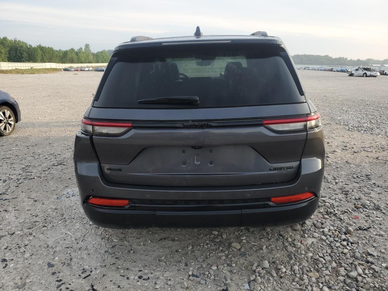 2024 Jeep Grand Cherokee Limited - Image 6