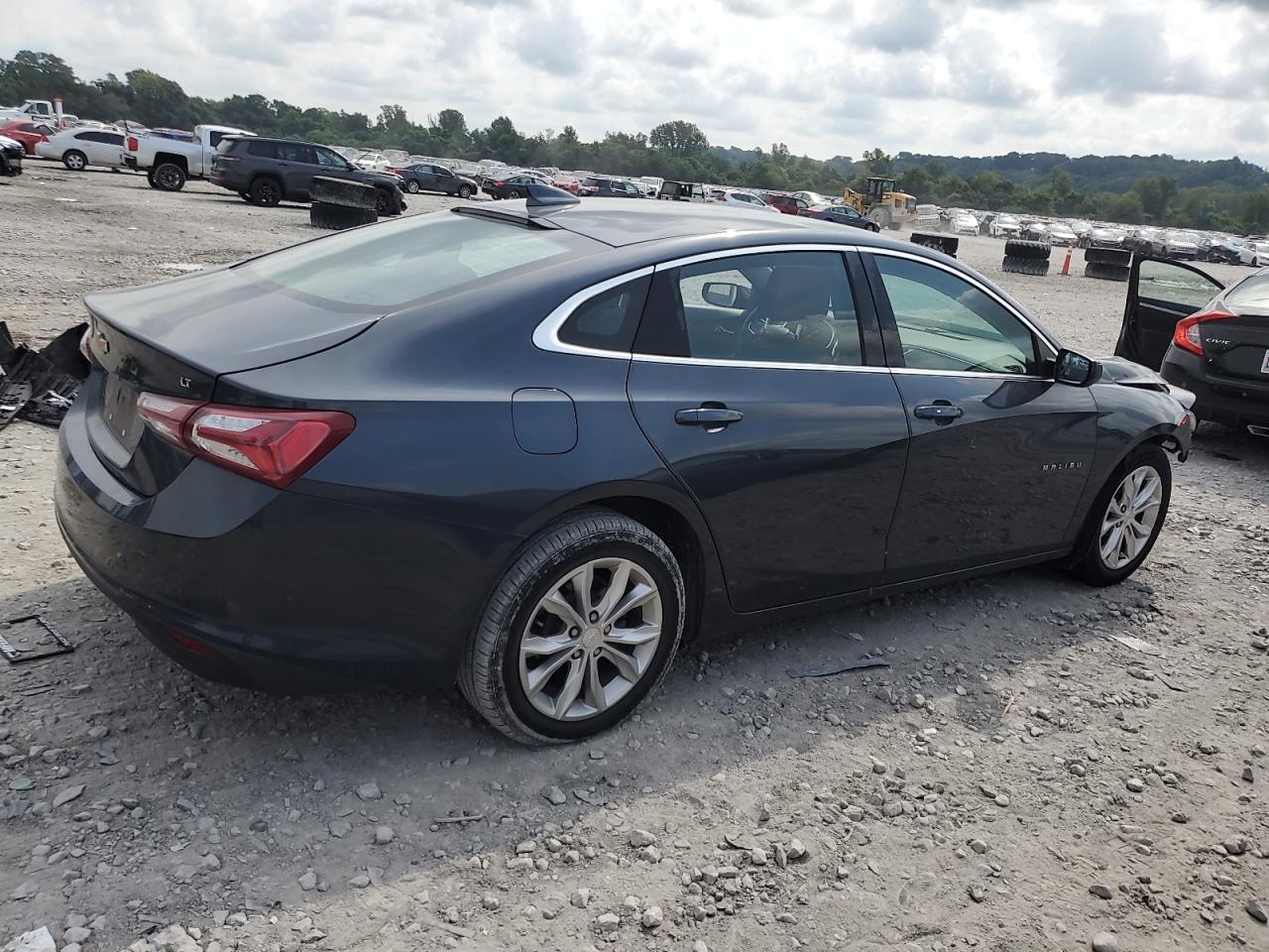 2020 Chevrolet Malibu Lt - Фото 3