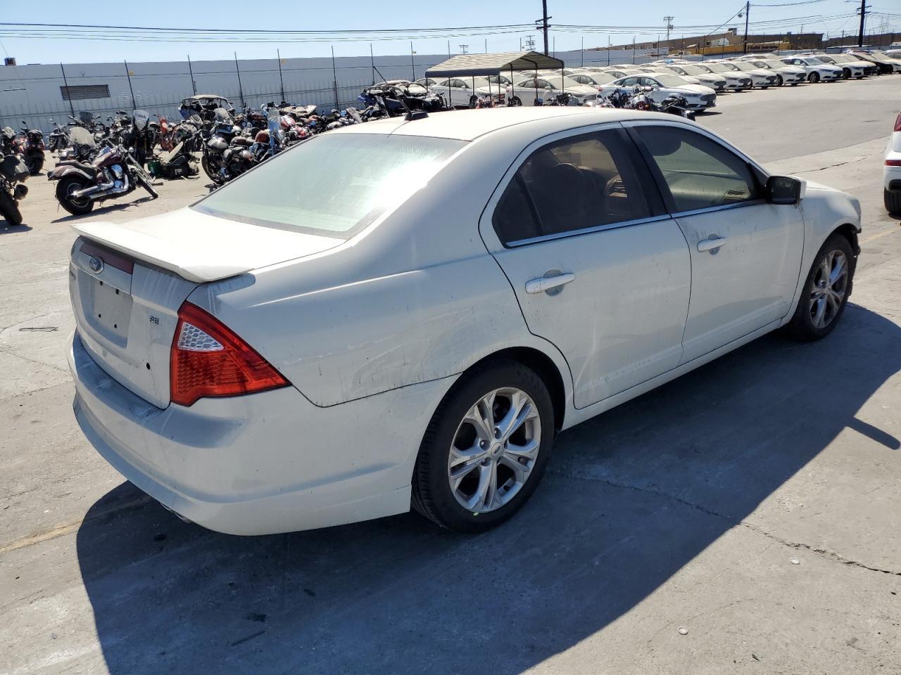 2012 Ford Fusion Se - Фото 3