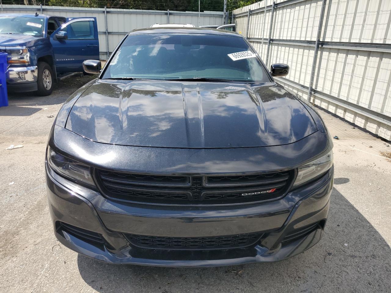 2017 Dodge Charger Sxt - Image 5
