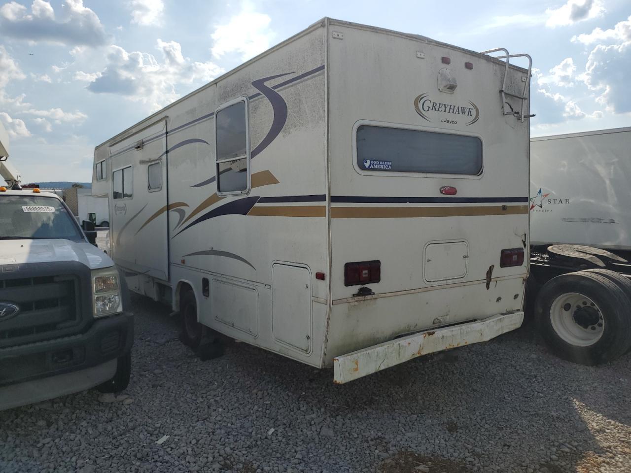 2005 Ford Econoline E450 Super Duty Cutaway Van - Image 3