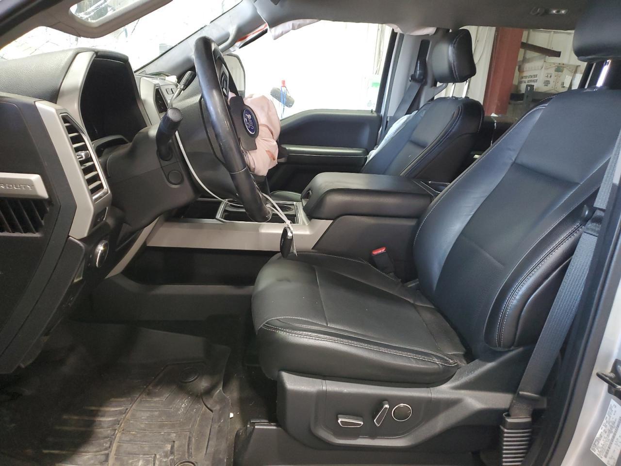 2017 Ford F250 Super Duty - Фото 7