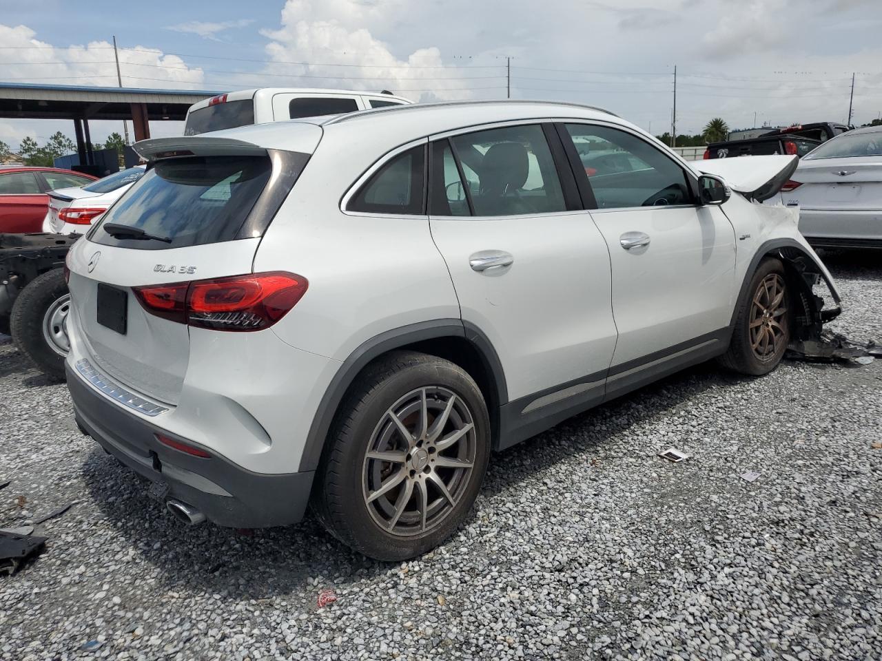 2021 Mercedes-Benz Gla 35 Amg - Image 3