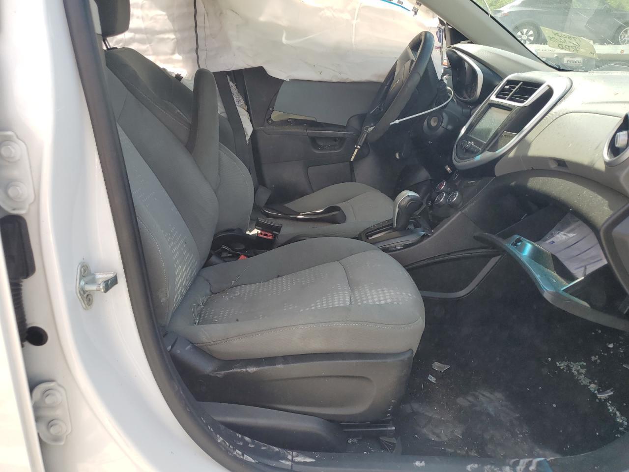 2017 Chevrolet Sonic - Фото 7