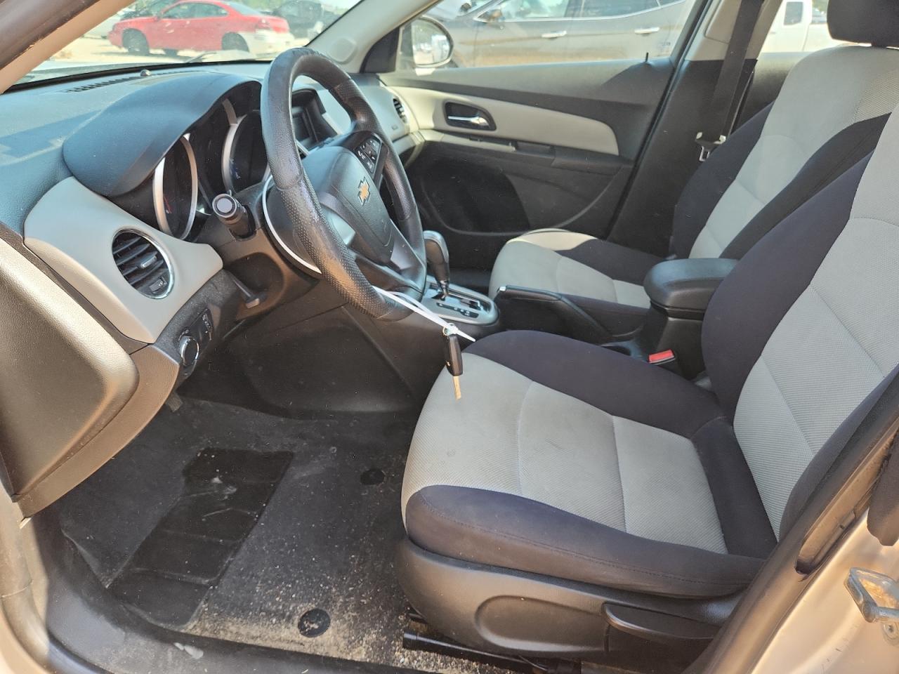 2015 Chevrolet Cruze - Image 7