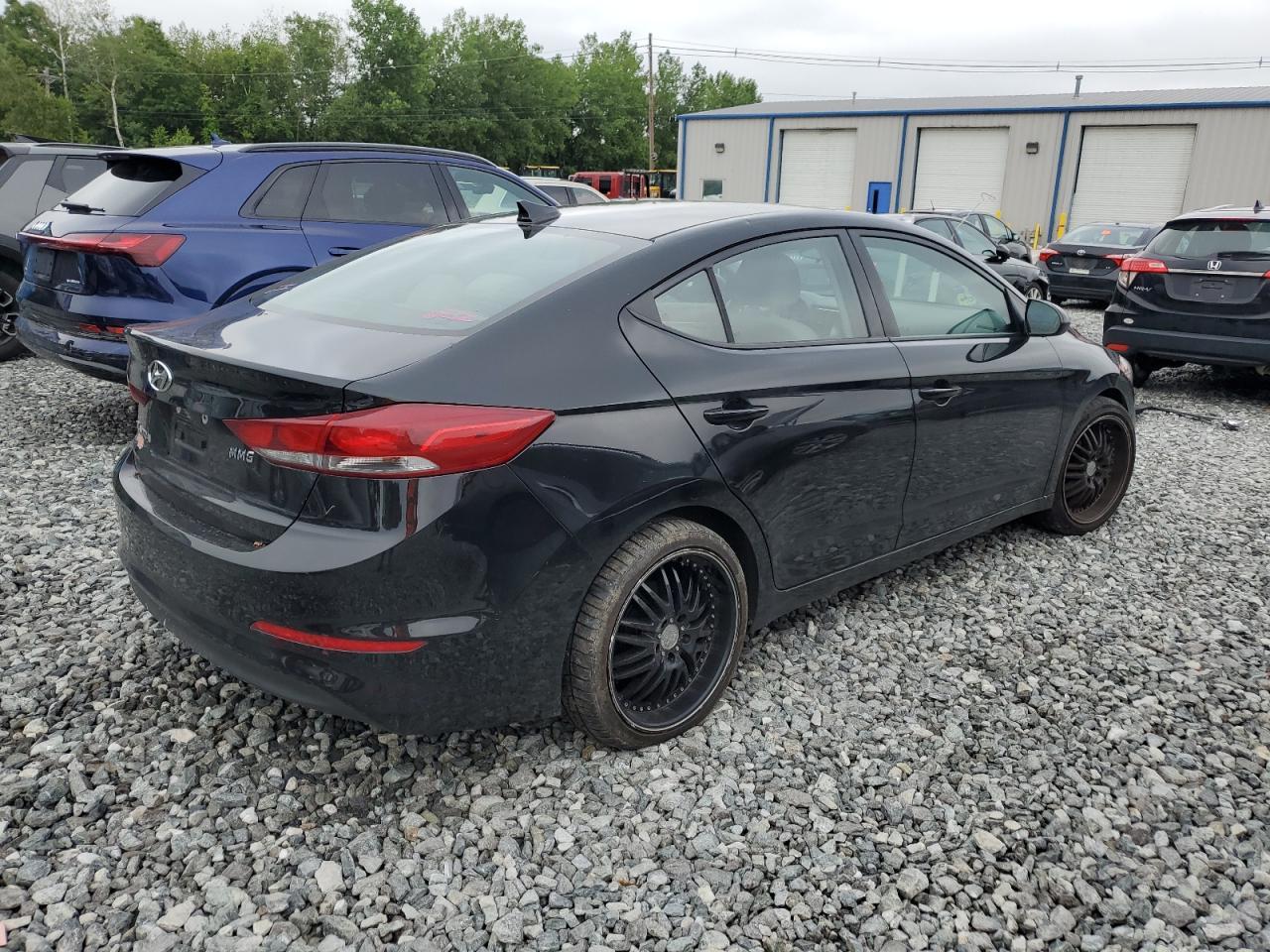 2017 Hyundai Elantra Se - Image 3