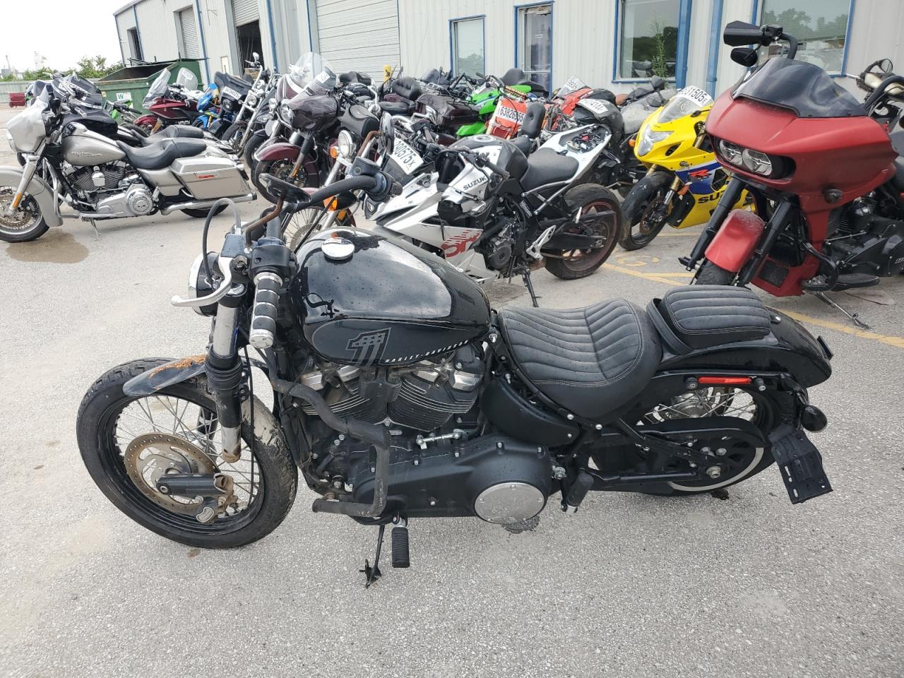 2018 Harley-Davidson Fxbb Street Bob - Фото 3