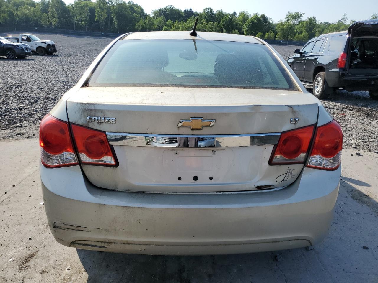 2014 Chevrolet Cruze Lt - Image 6