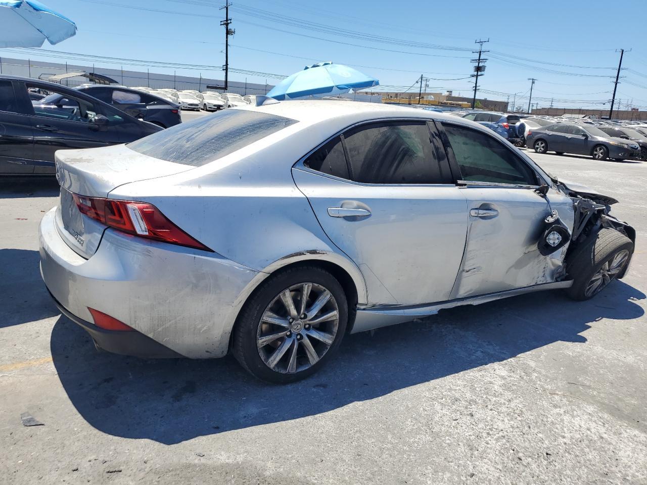 2016 Lexus Is 300 - Фото 3