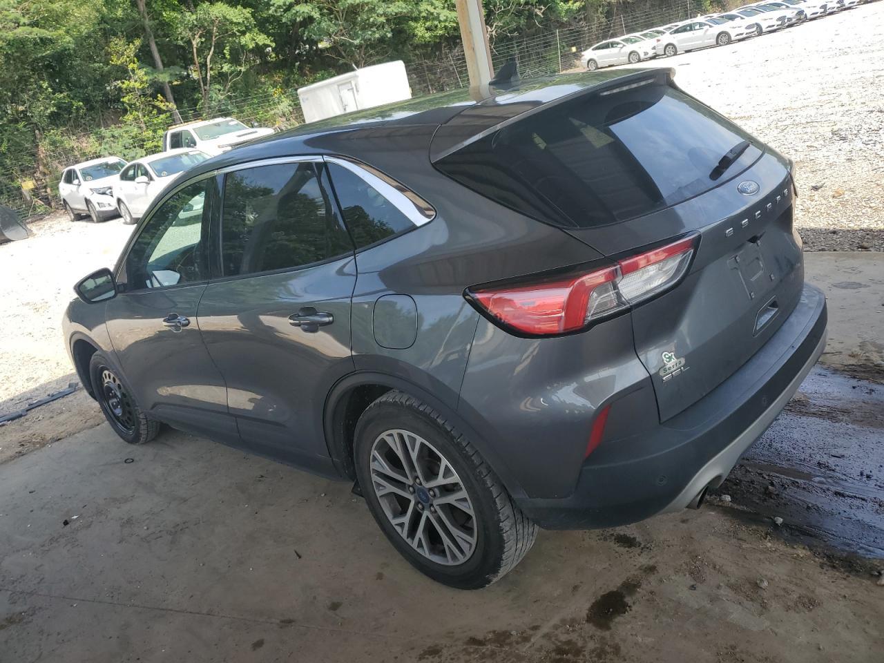 2022 Ford Escape Sel - Image 2