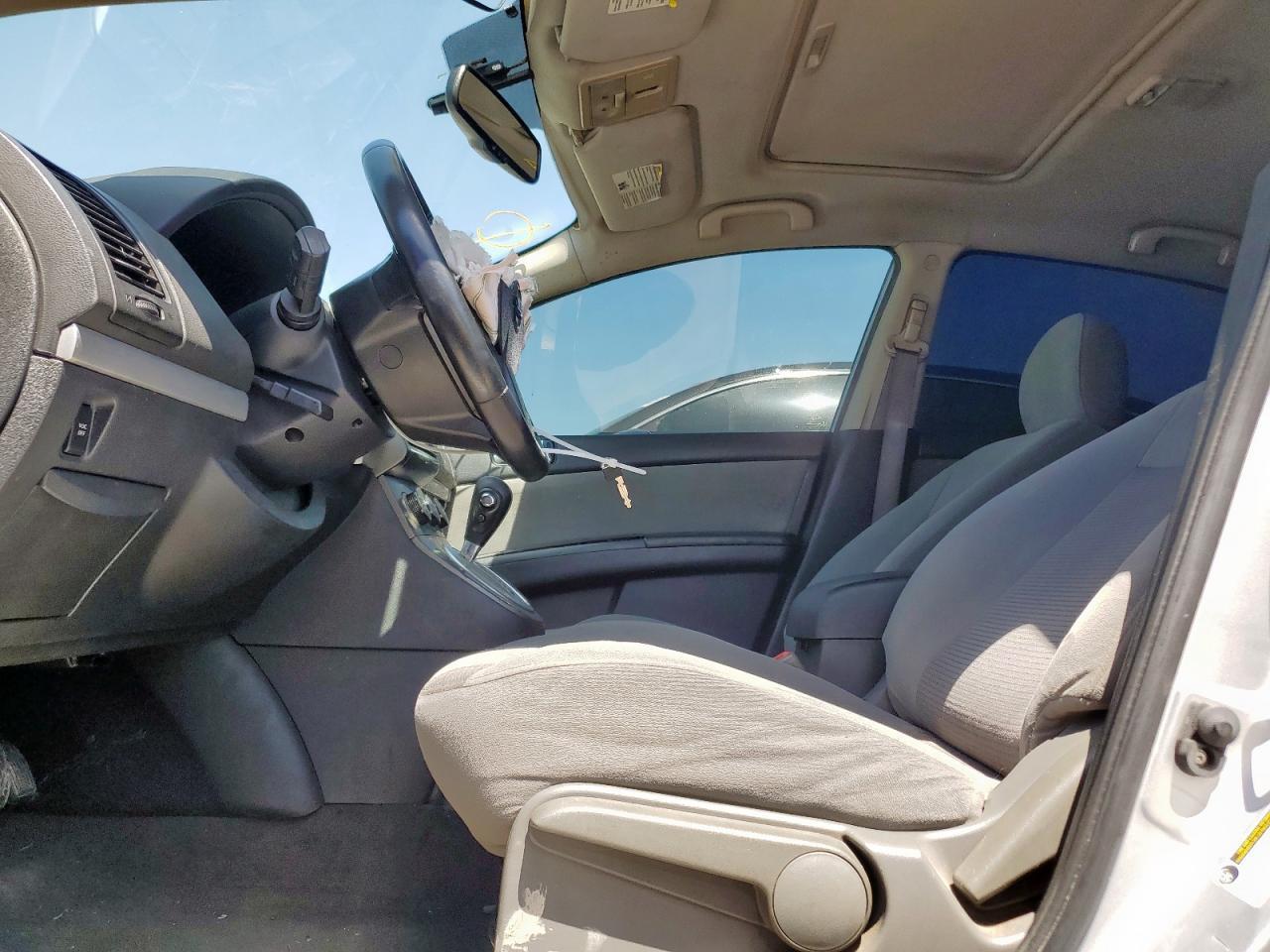 2011 Nissan Sentra 2.0 - Фото 7