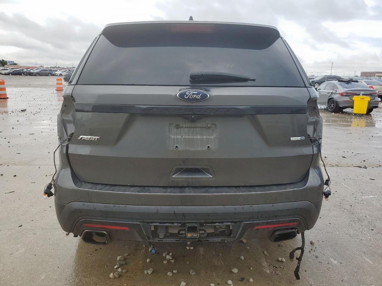 2016 Ford Explorer Sport - Фото 6