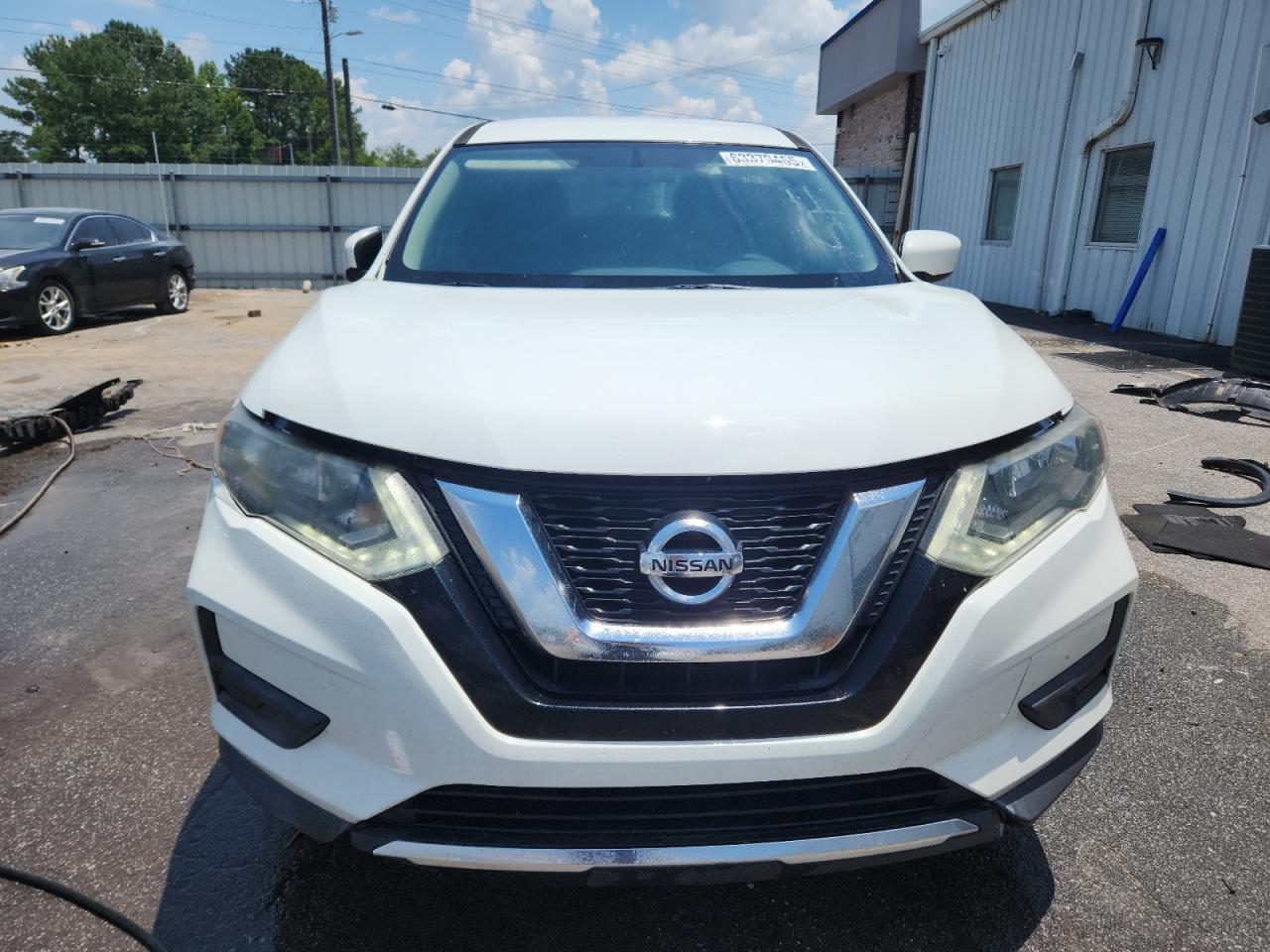 2017 Nissan Rogue S - Фото 5