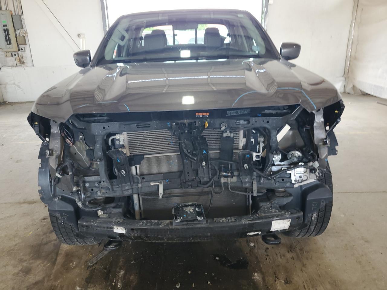 2022 Nissan Frontier S - Фото 5